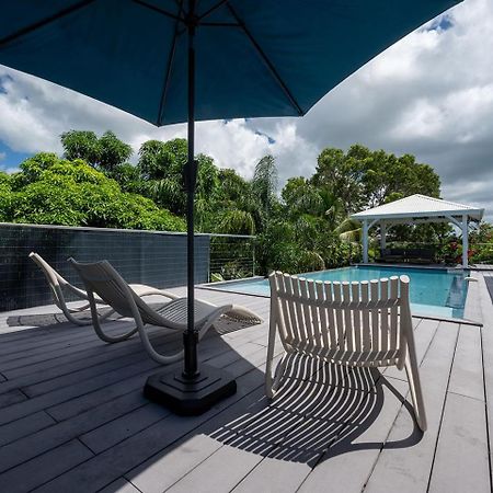 Villa Palm Diamond Jacuzzi & Piscine Prives Ле Диамант Екстериор снимка